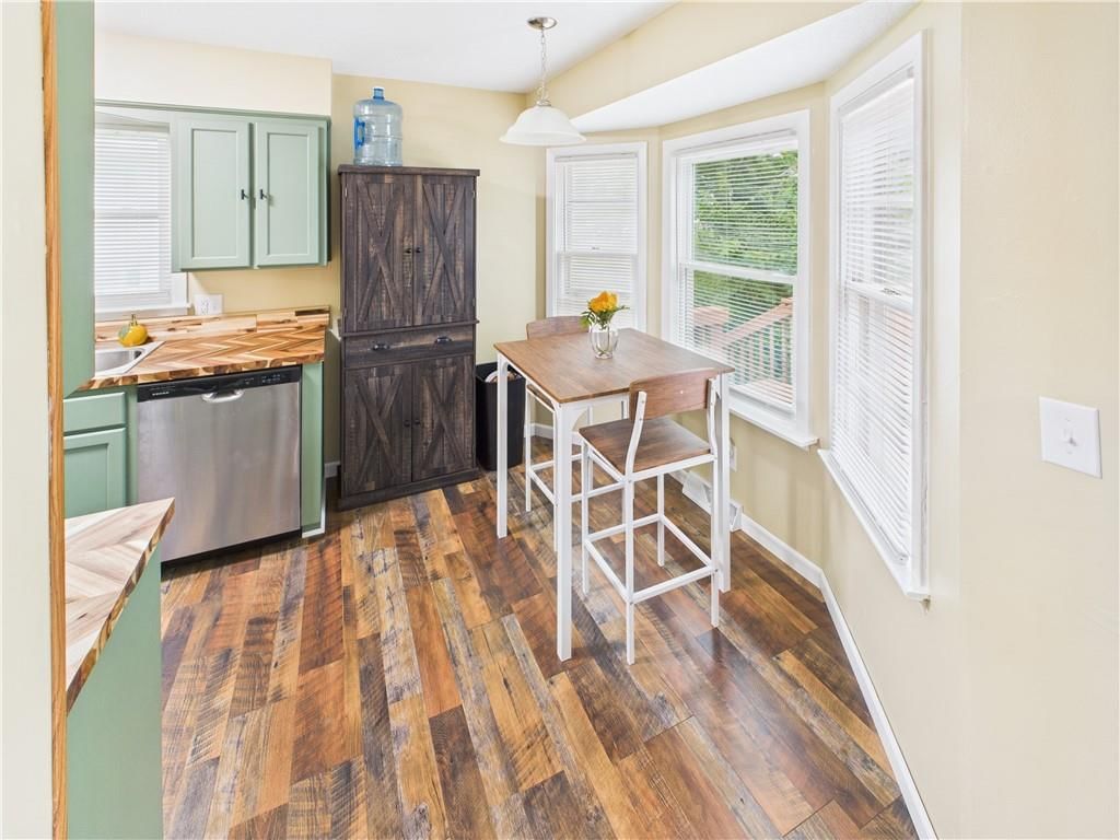918 Ridge Drive — photo 9