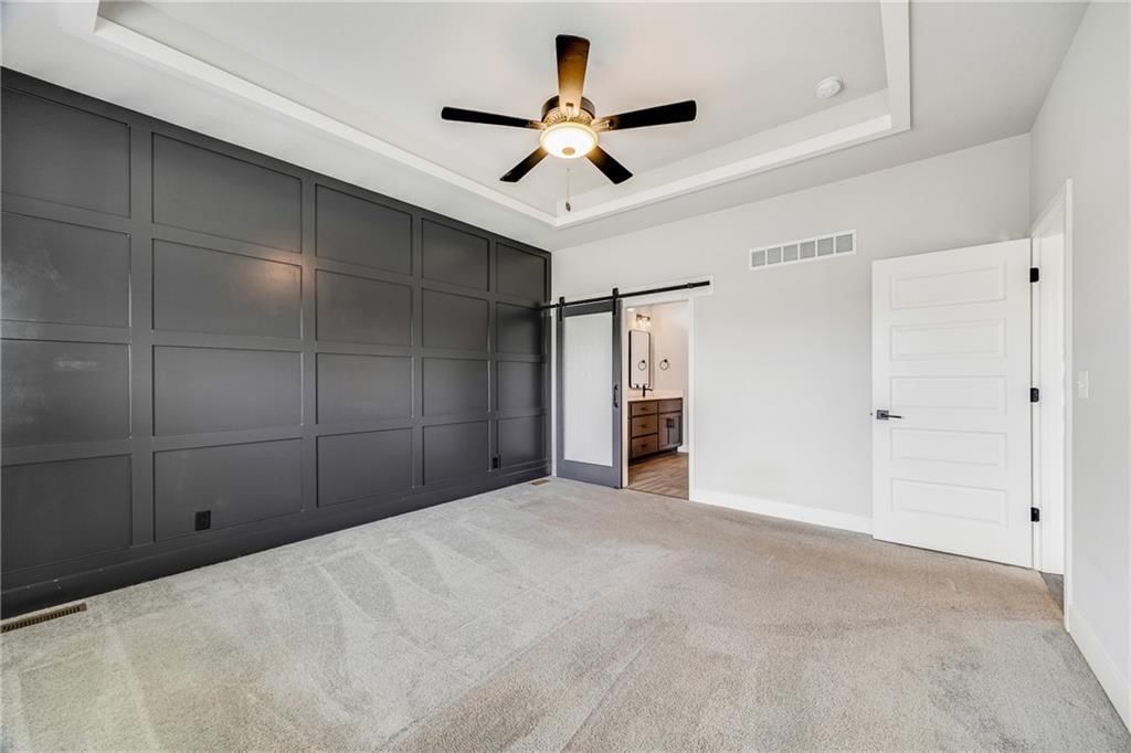901 NW Hickorywood Drive — photo 9