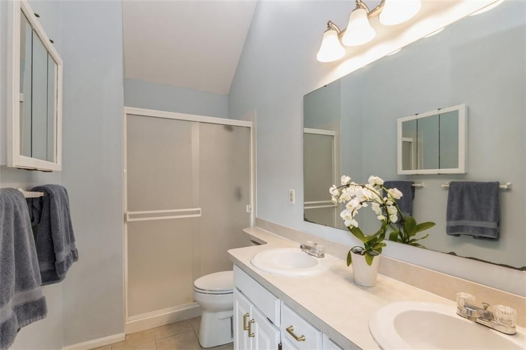 7753 W 154th Terrace — photo 17