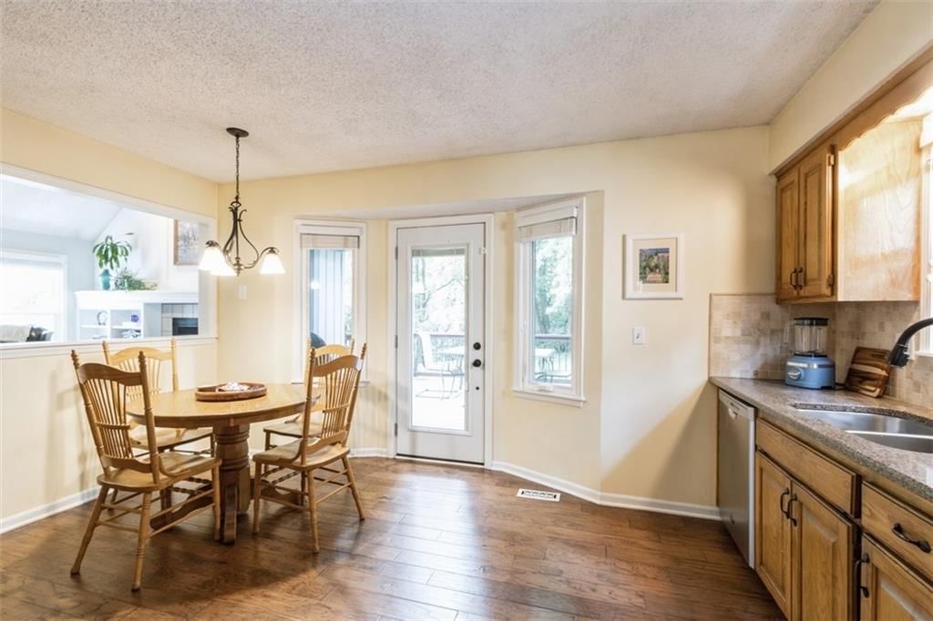 7753 W 154th Terrace — photo 10