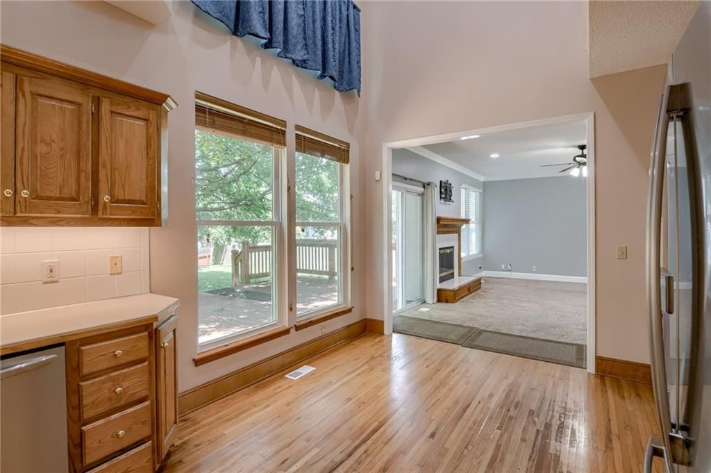 454 SE Country Lane — photo 13