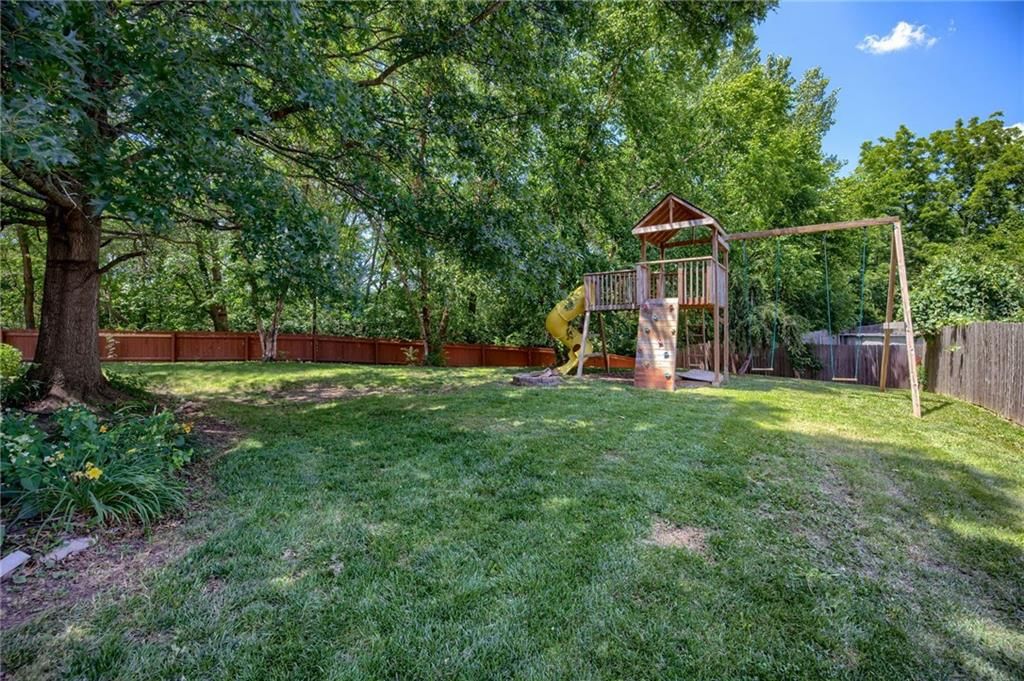 454 SE Country Lane — photo 38