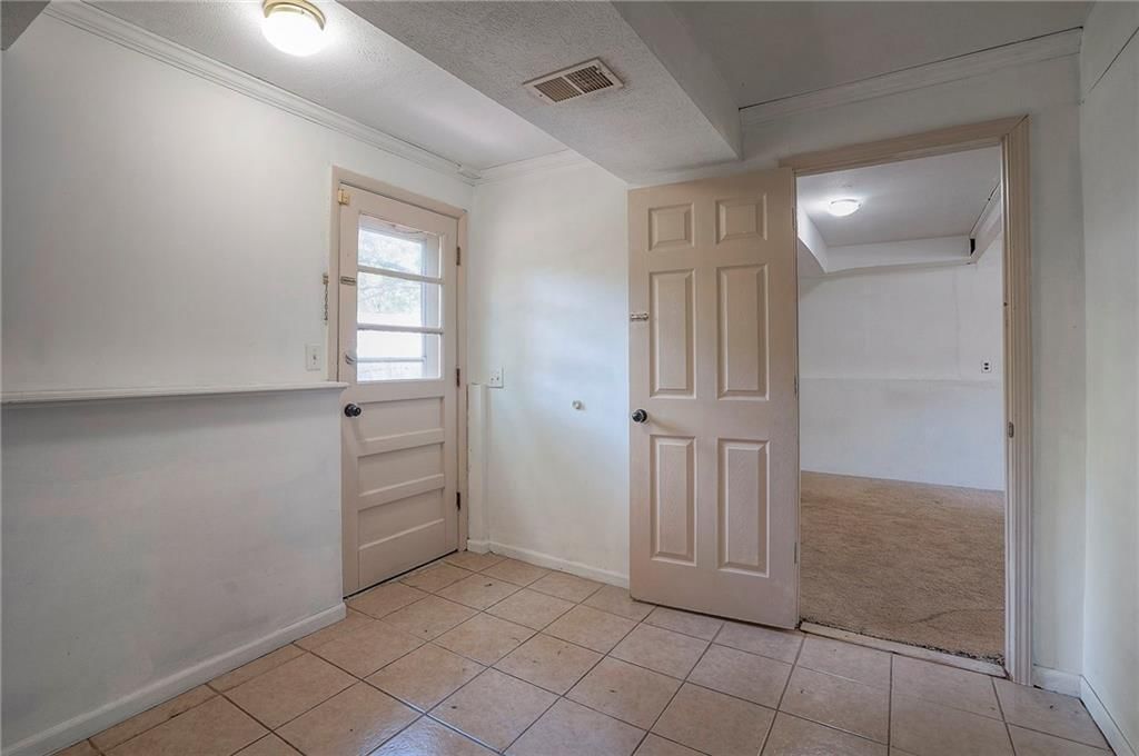 13304 Donnelly Avenue — photo 17