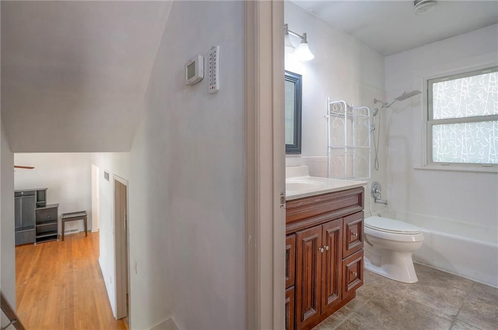 13304 Donnelly Avenue — photo 29