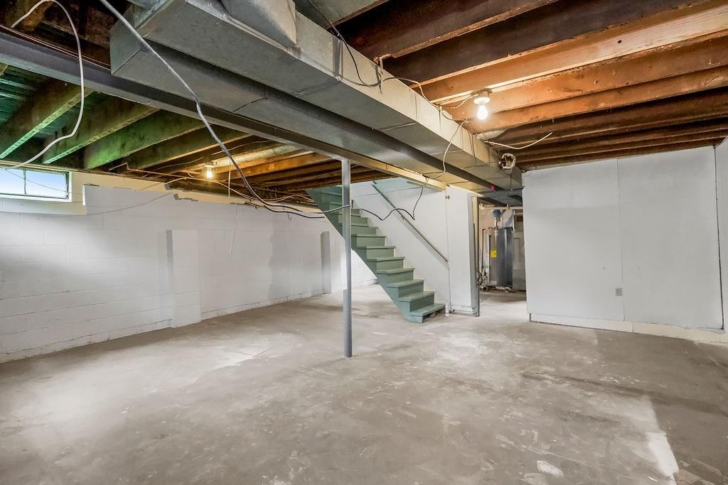 210 S 12th Street — photo 13