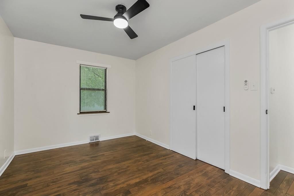 210 S 12th Street — photo 10