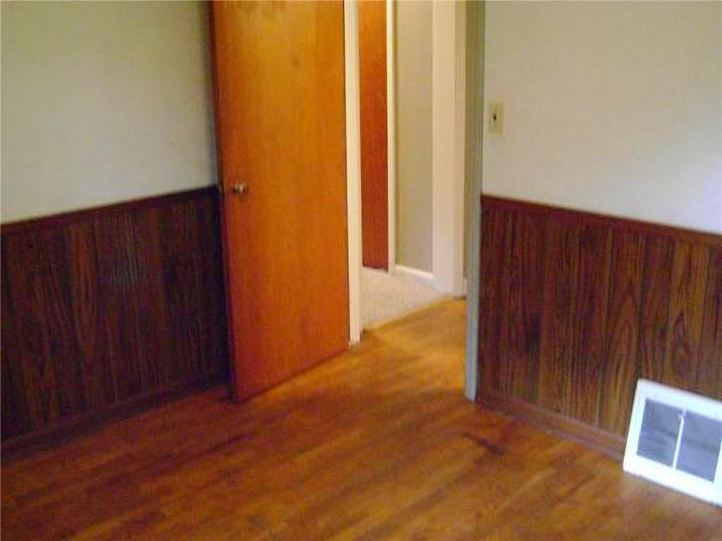482 Fieldcrest Drive — photo 6