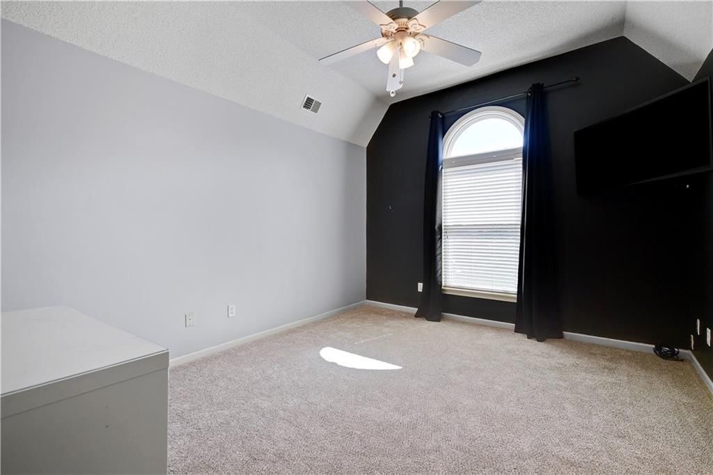 14312 Bond Street — photo 31