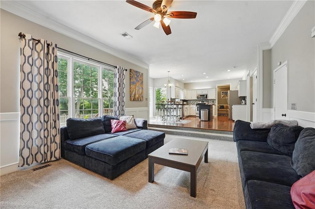 11821 W 128th Street — photo 11