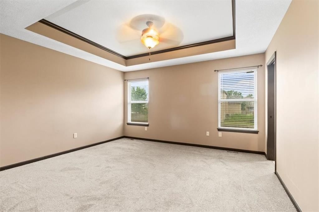 610 NW Green Drive — photo 14
