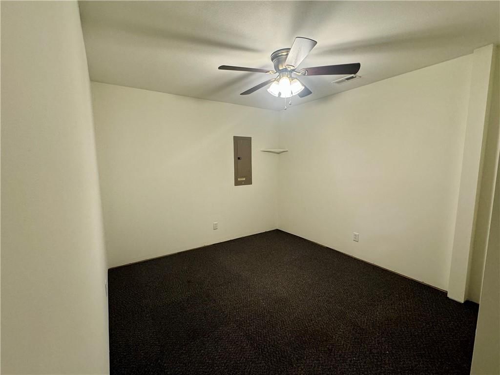 205 S Morrison Street — photo 15