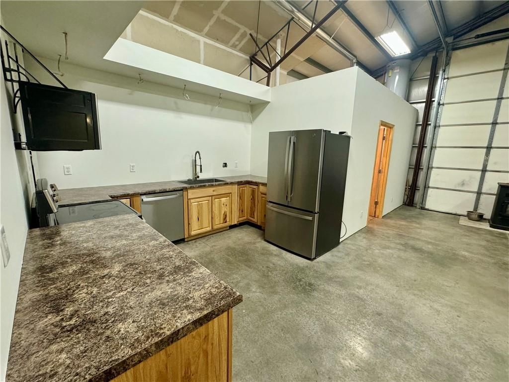 205 S Morrison Street — photo 8
