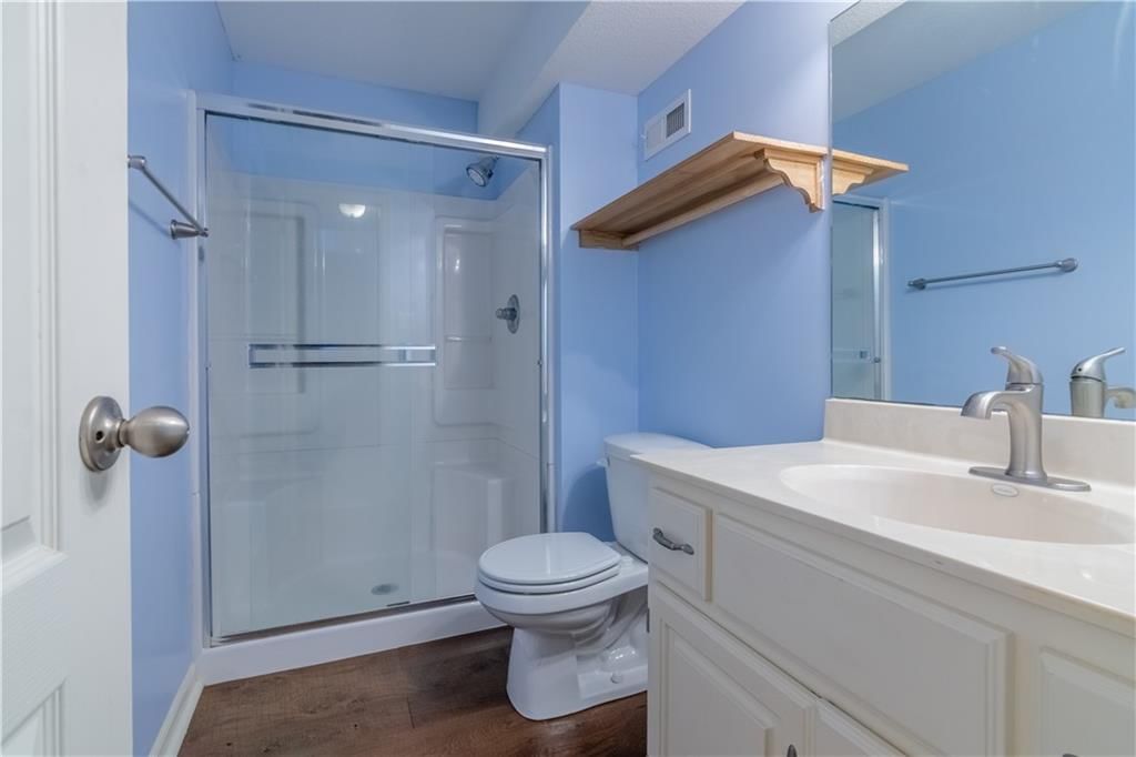 404 Wyndham Drive — photo 24