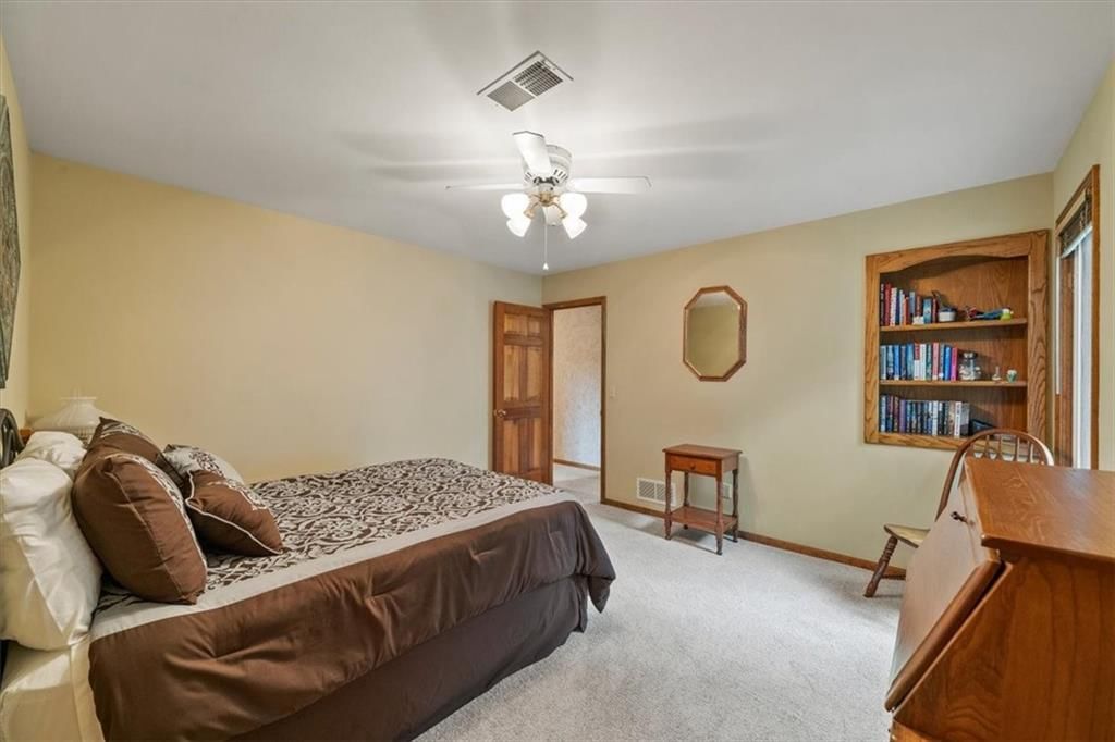 7809 Rene Street — photo 23