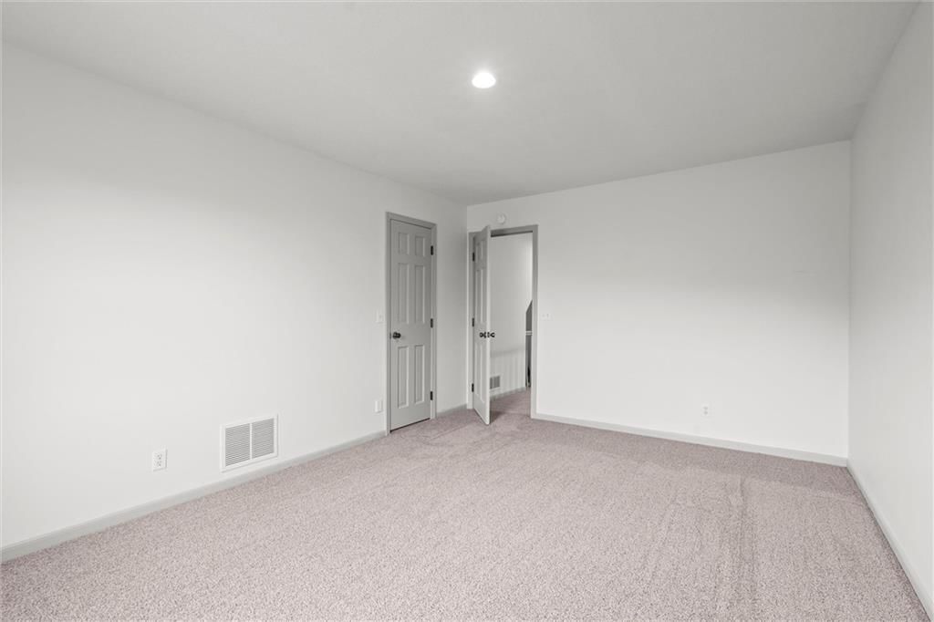 9602 W 116th Street — photo 34