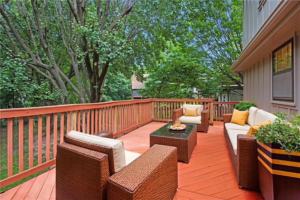 9602 W 116th Street — photo 48