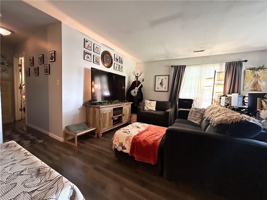 21 Oak Crest Drive — photo 4