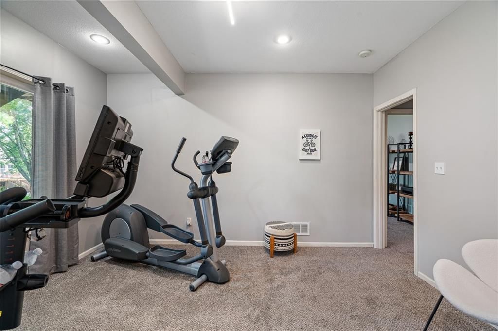 14740 W 128TH Street — photo 47