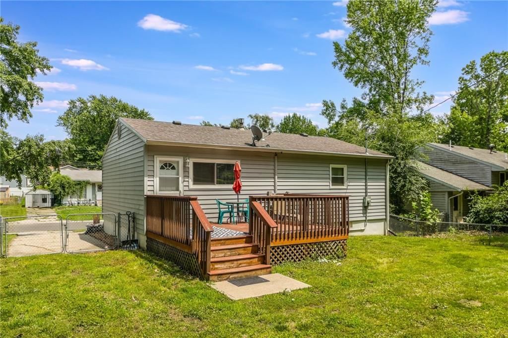 2404 Meadow Trail — photo 5