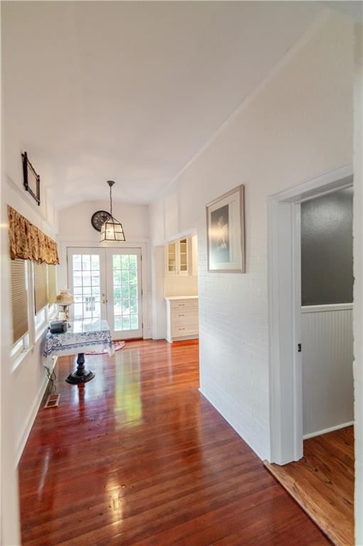 320 Parallel Street — photo 25