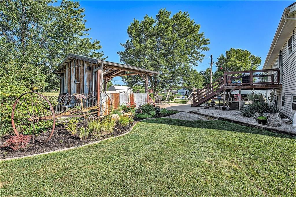 21318 S Briar Road — photo 27