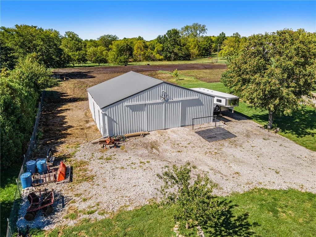 21318 S Briar Road — photo 29