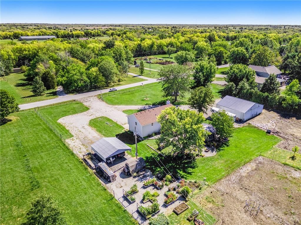 21318 S Briar Road — photo 33