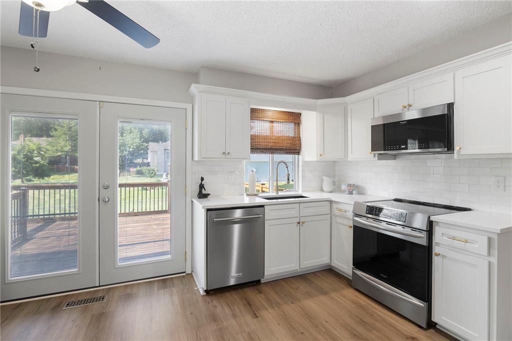 13325 W 104th Street — photo 11