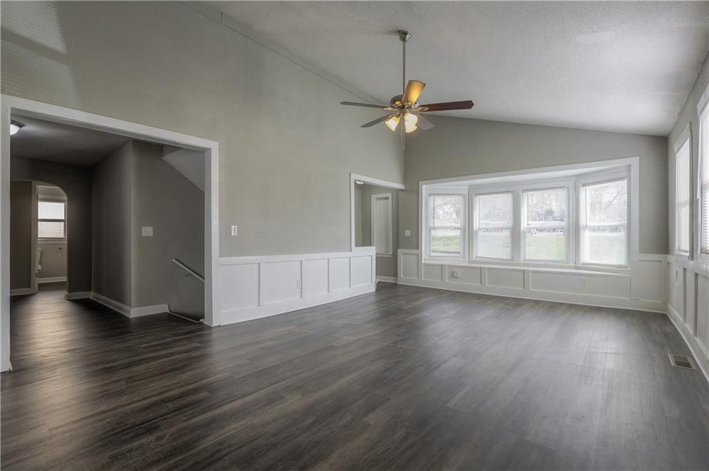 132 N Home Avenue, Independence, MO