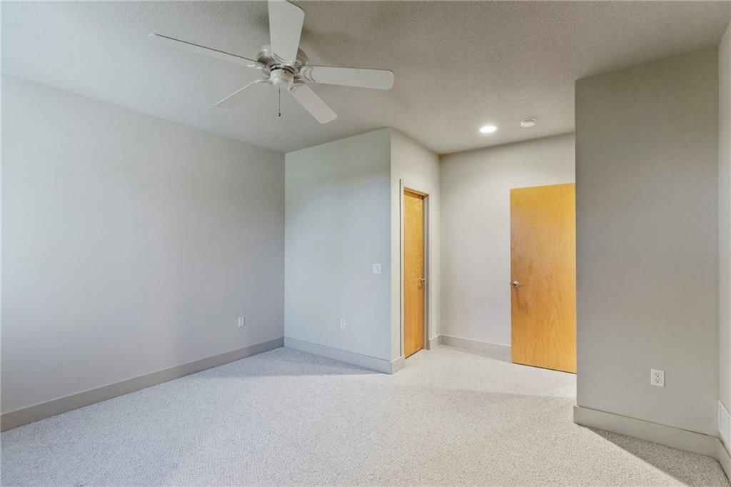15970 Woodend Road — photo 43
