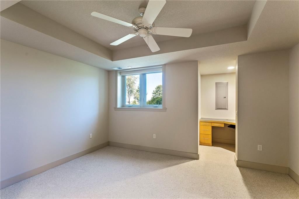 15970 Woodend Road — photo 44