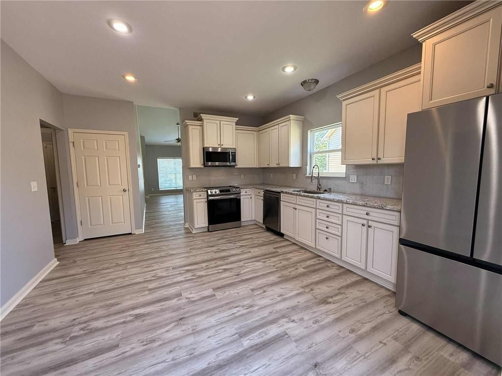 8808 NE 97th Street — photo 6