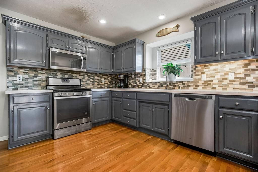 1311 Honeysuckle Court — photo 11