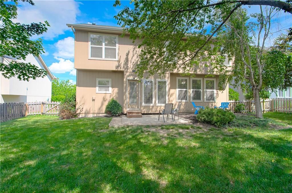 20933 W 116th Terrace — photo 37