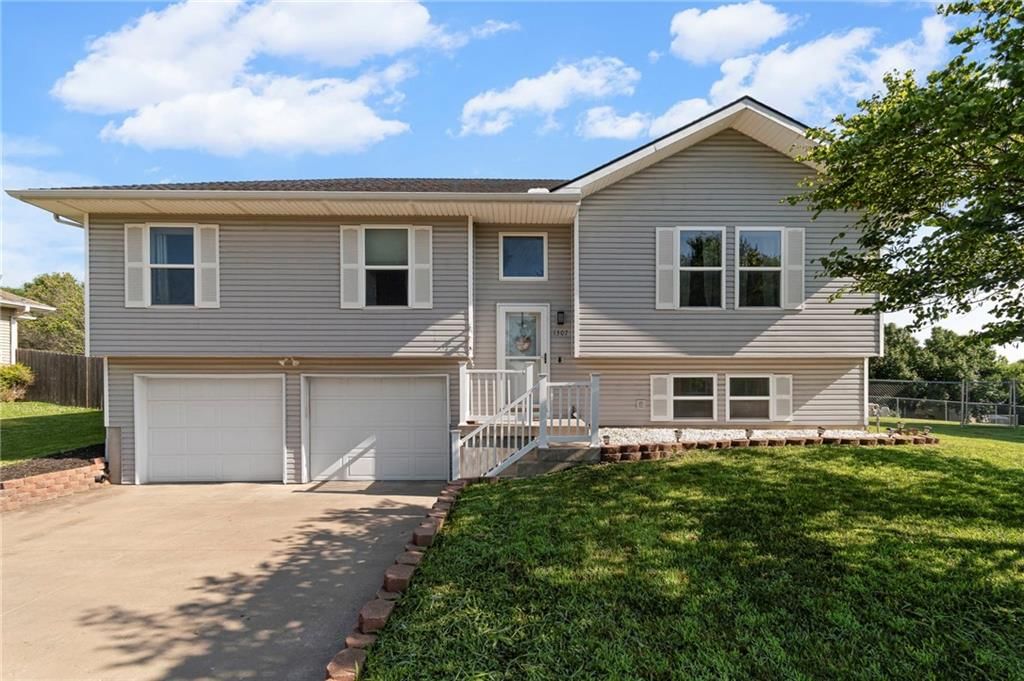 1307 Sam Den Circle — photo 32
