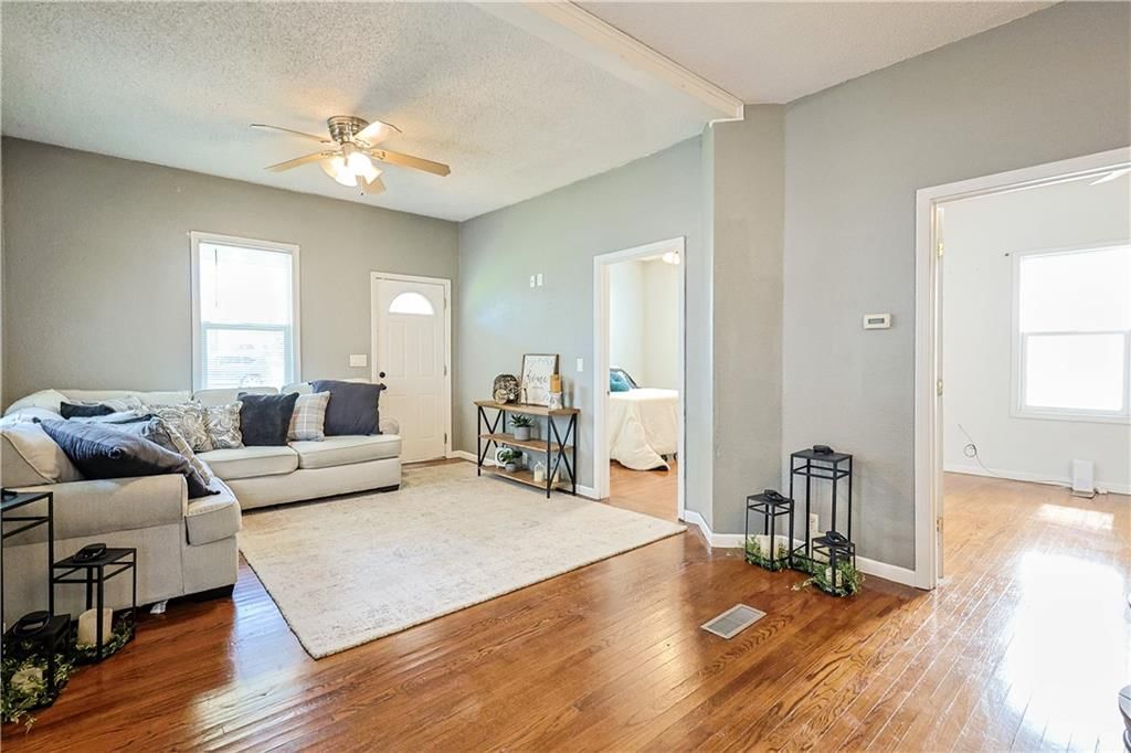 2605 Renick Street — photo 3