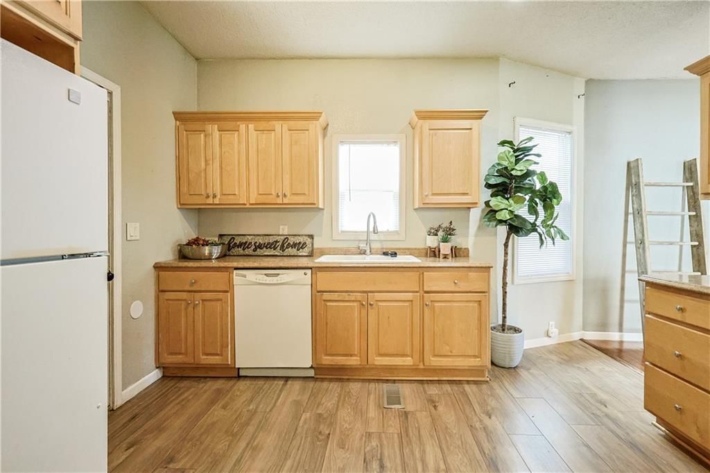 2605 Renick Street — photo 8