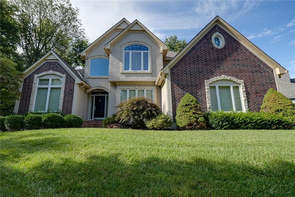 3209 S Thornbird Street — photo 2