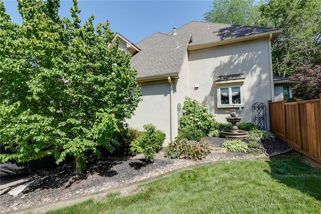 3209 S Thornbird Street — photo 61