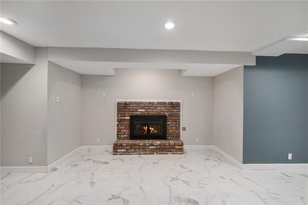 5704 N Indiana Avenue — photo 25