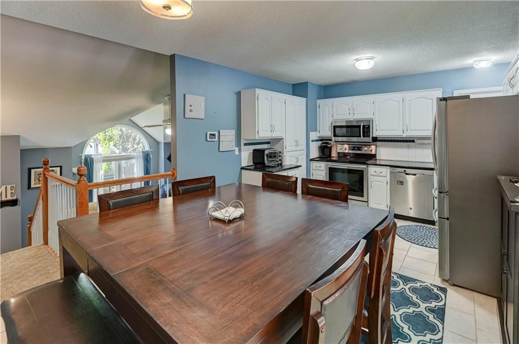 7824 N Strathbury Avenue — photo 11