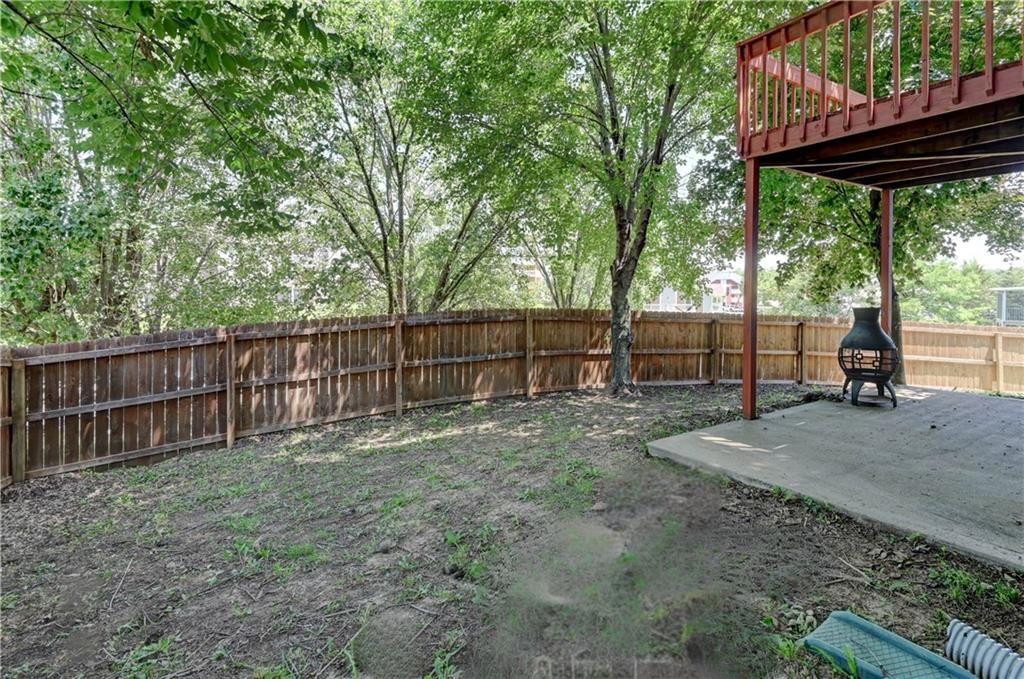 7824 N Strathbury Avenue — photo 32