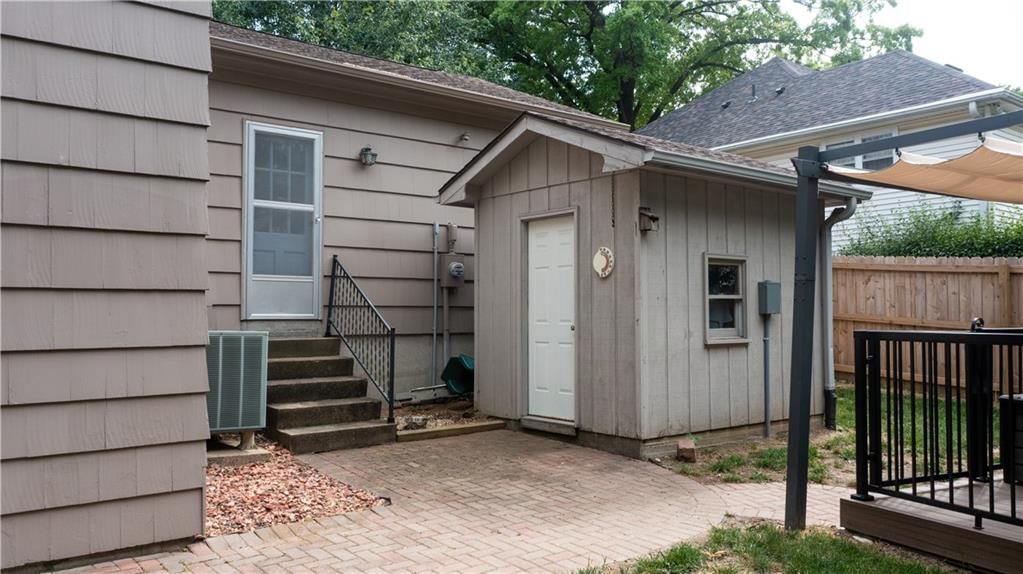 2913 Joslin Lane — photo 34