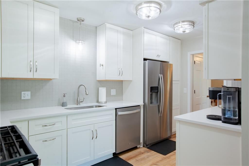 2913 Joslin Lane — photo 8