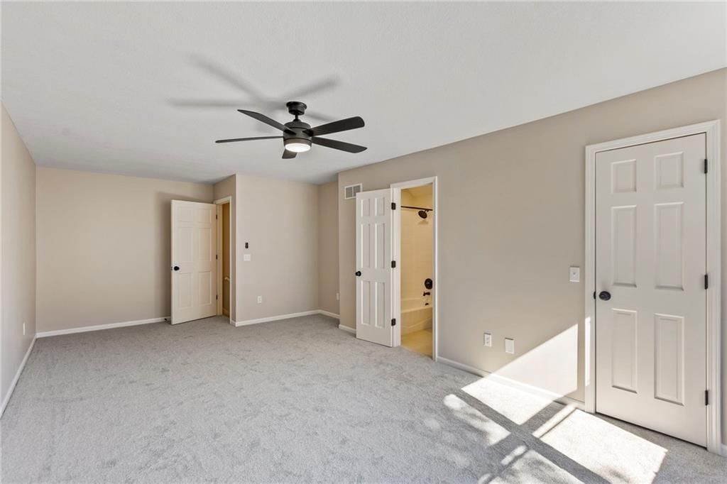 1424 E Meadow Lane — photo 16