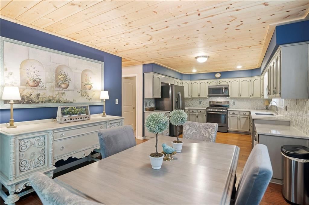 1449 Woodland Drive — photo 12