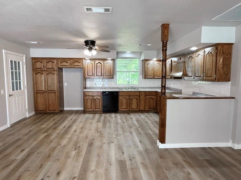 622 Morgan Drive — photo 9