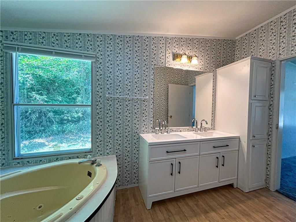 122 Fairway Drive — photo 17
