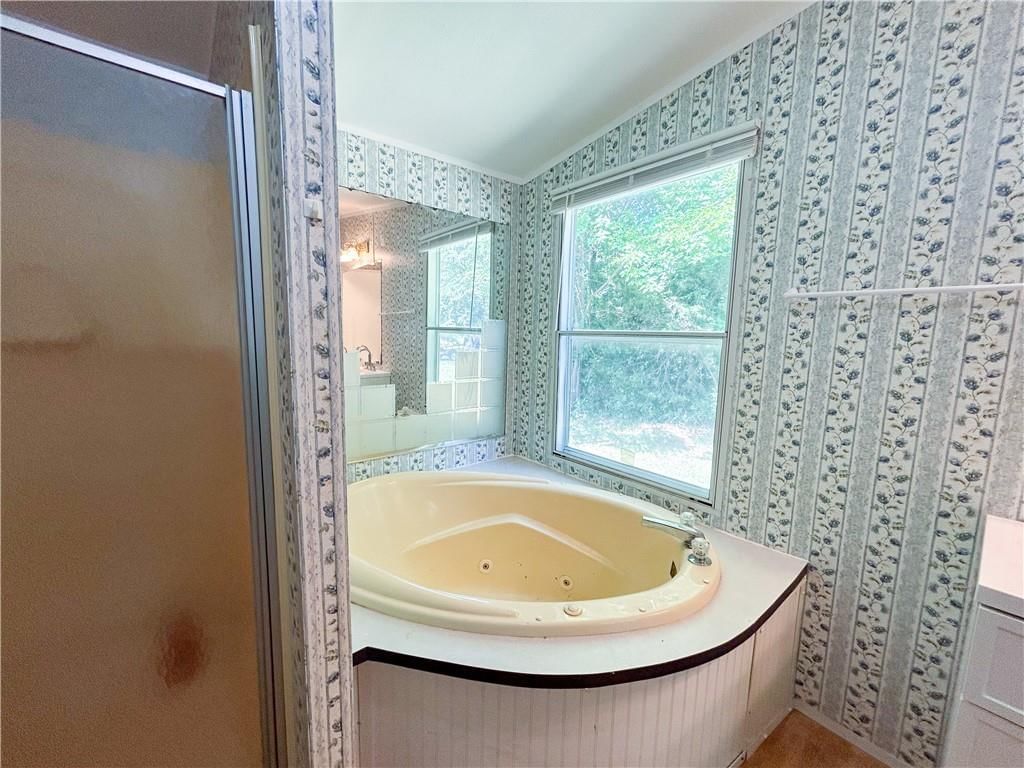 122 Fairway Drive — photo 18