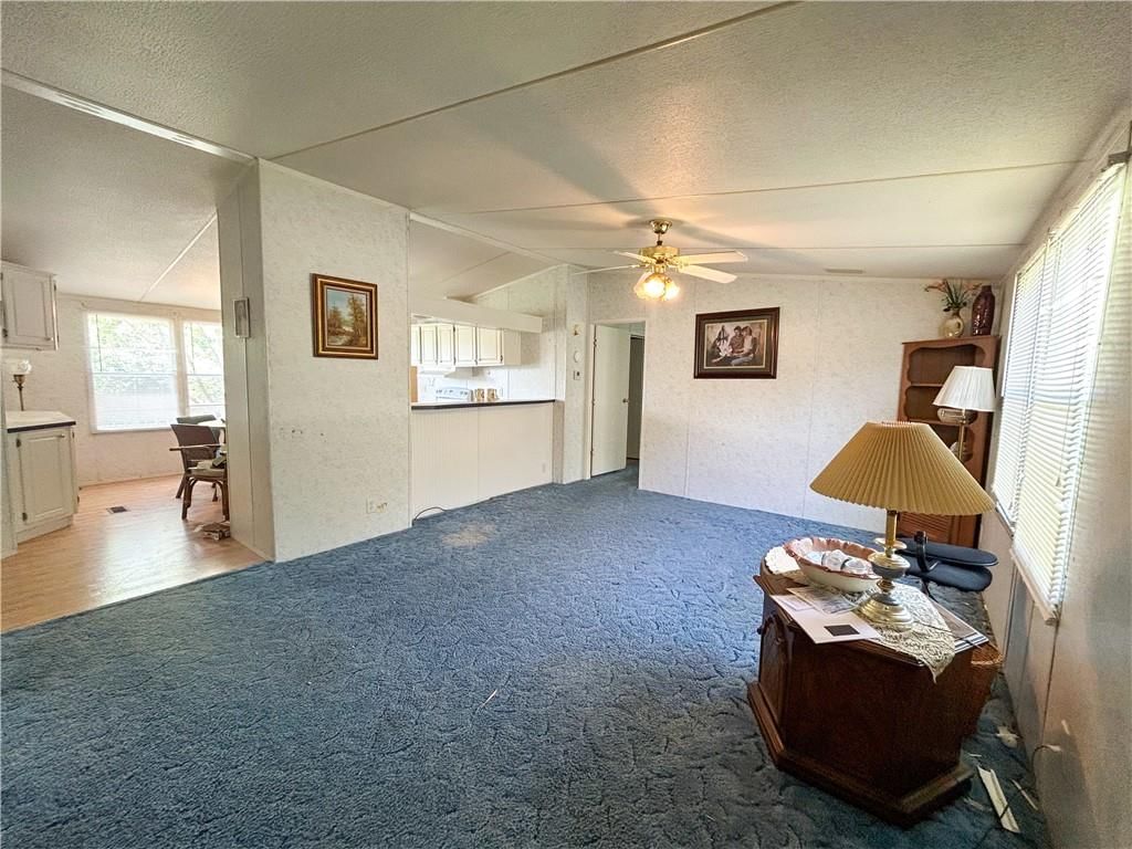 122 Fairway Drive — photo 4